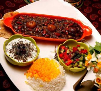 قرمه سبزی